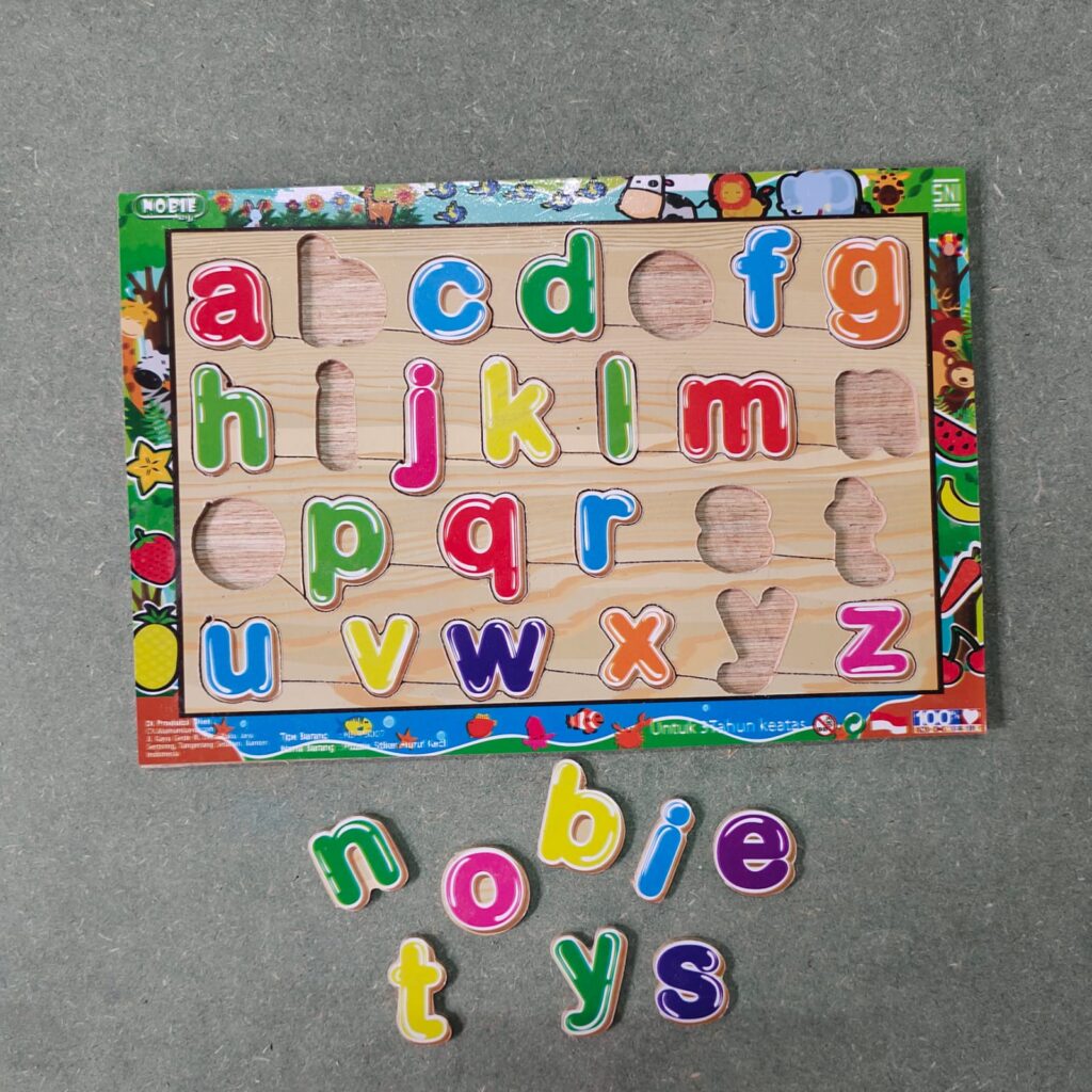 Puzzle Sticker Huruf Kecil Puzzle Sticker Huruf Kecil — mainan kayu edukatif Nobie Toys